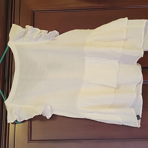 Women's Buffulo Ruffle Top - Picture 4 of 4